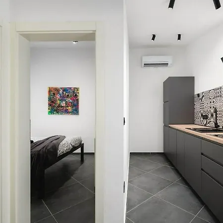 Holiday home Urban Black