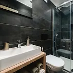 Ferienhaus Urban Black *