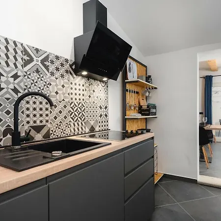 Urban Black Πόρετς