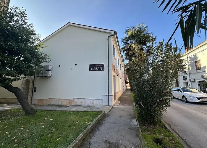 Urban Black * Poreč